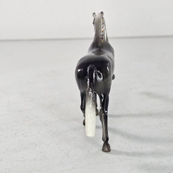 Breyerfest Lakritz 2022 Glossy Grey Hanoverian Stablemate Oktoberfest Treats Hor - Picture 7 of 8